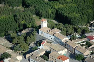 foto aerea del pueblo de cortes de baza en granada